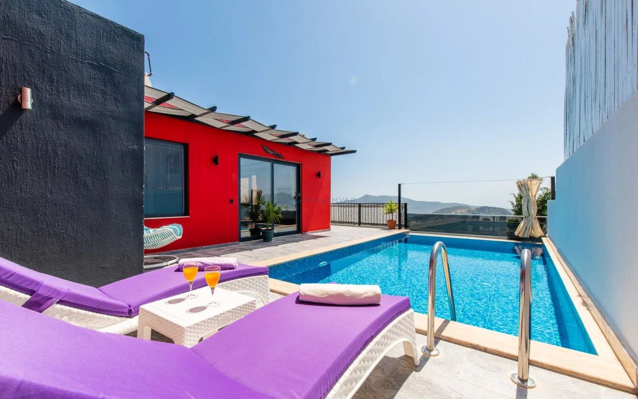 Villa Gece Üzümlü