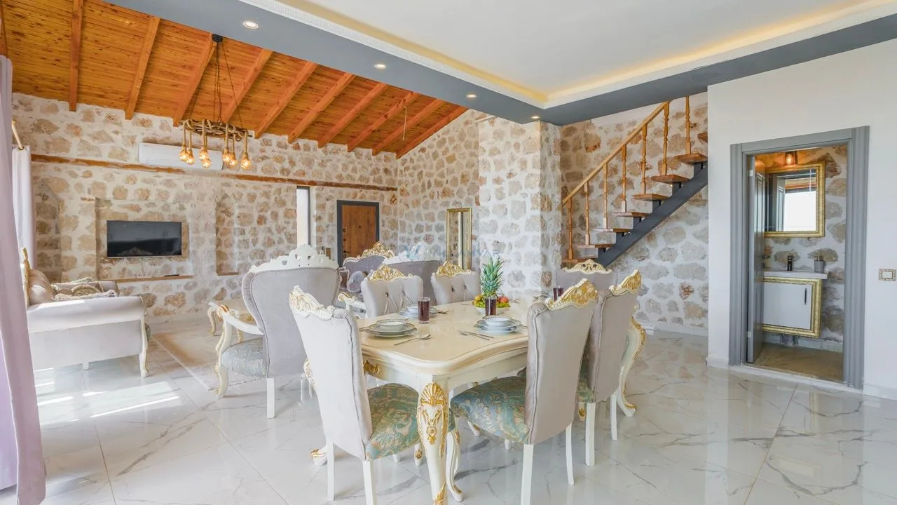 Villa Golden Bay