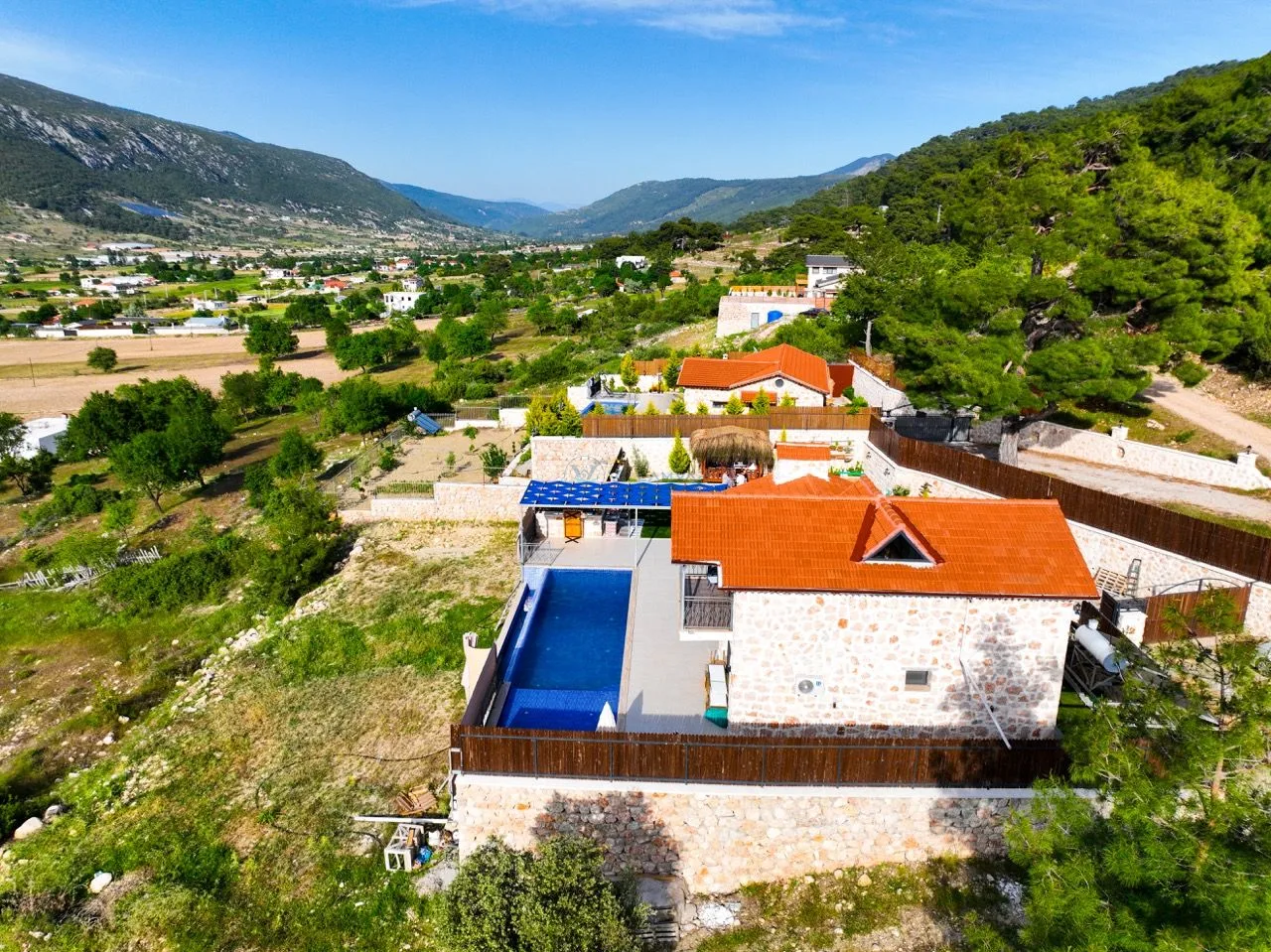 Villa Focus