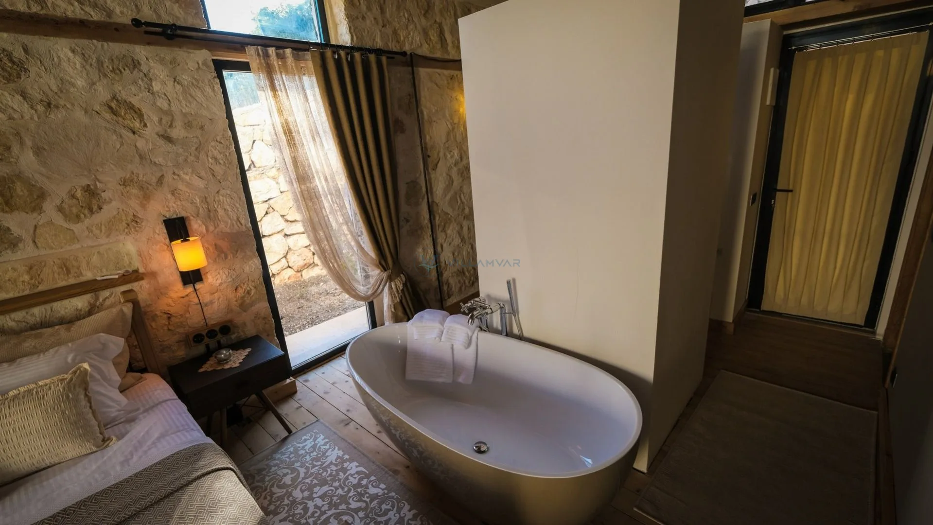 Villa Silver House