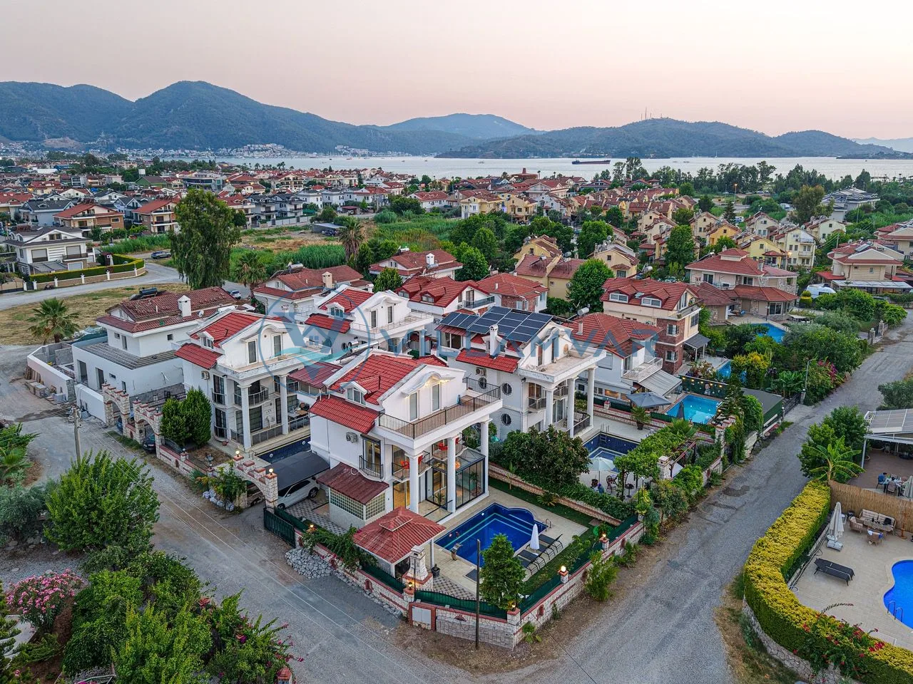 Serenity Villaları