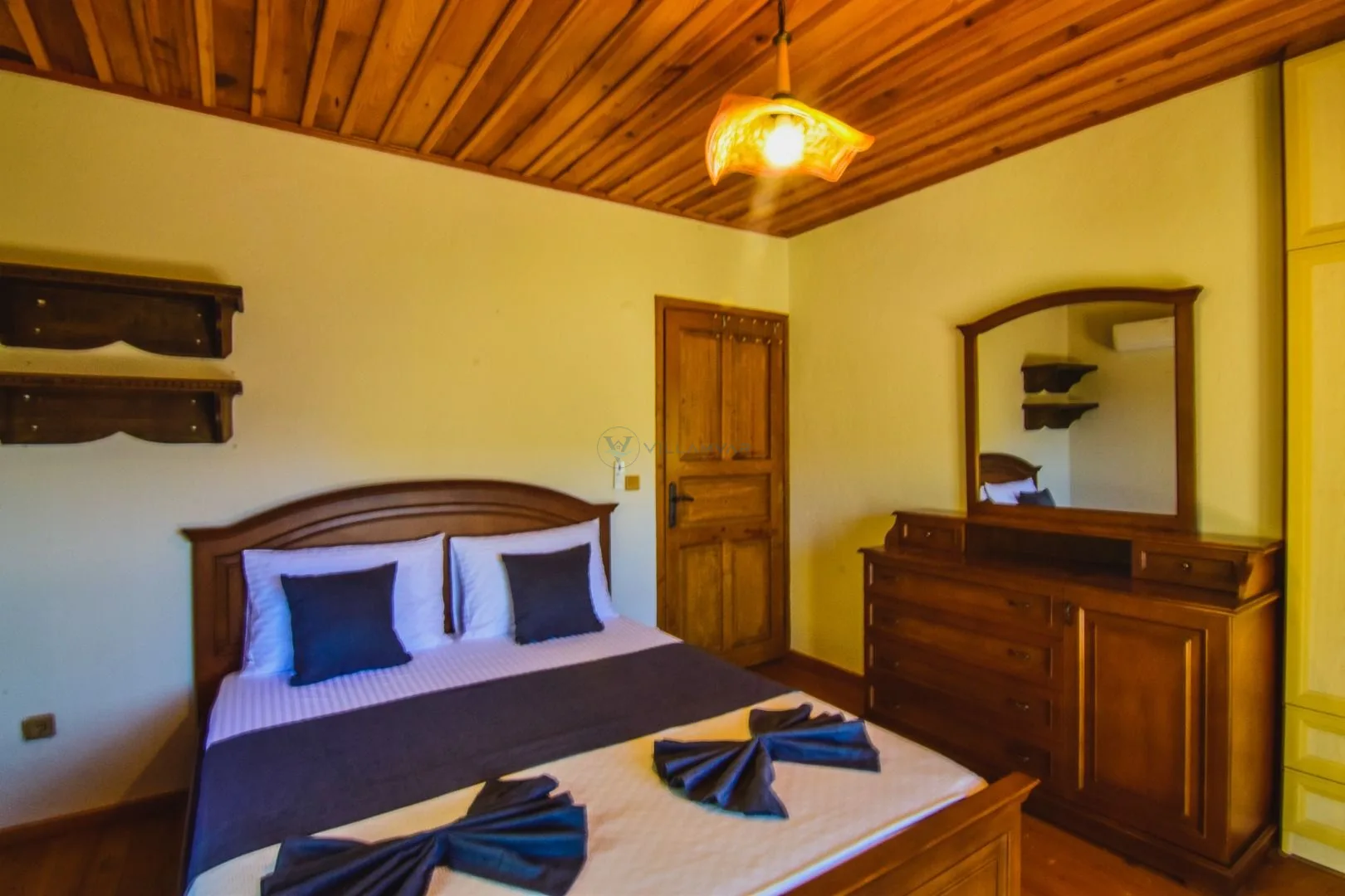 Villa Rock Home
