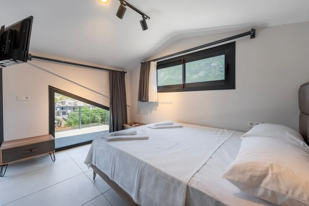 Villa Ay Luxe