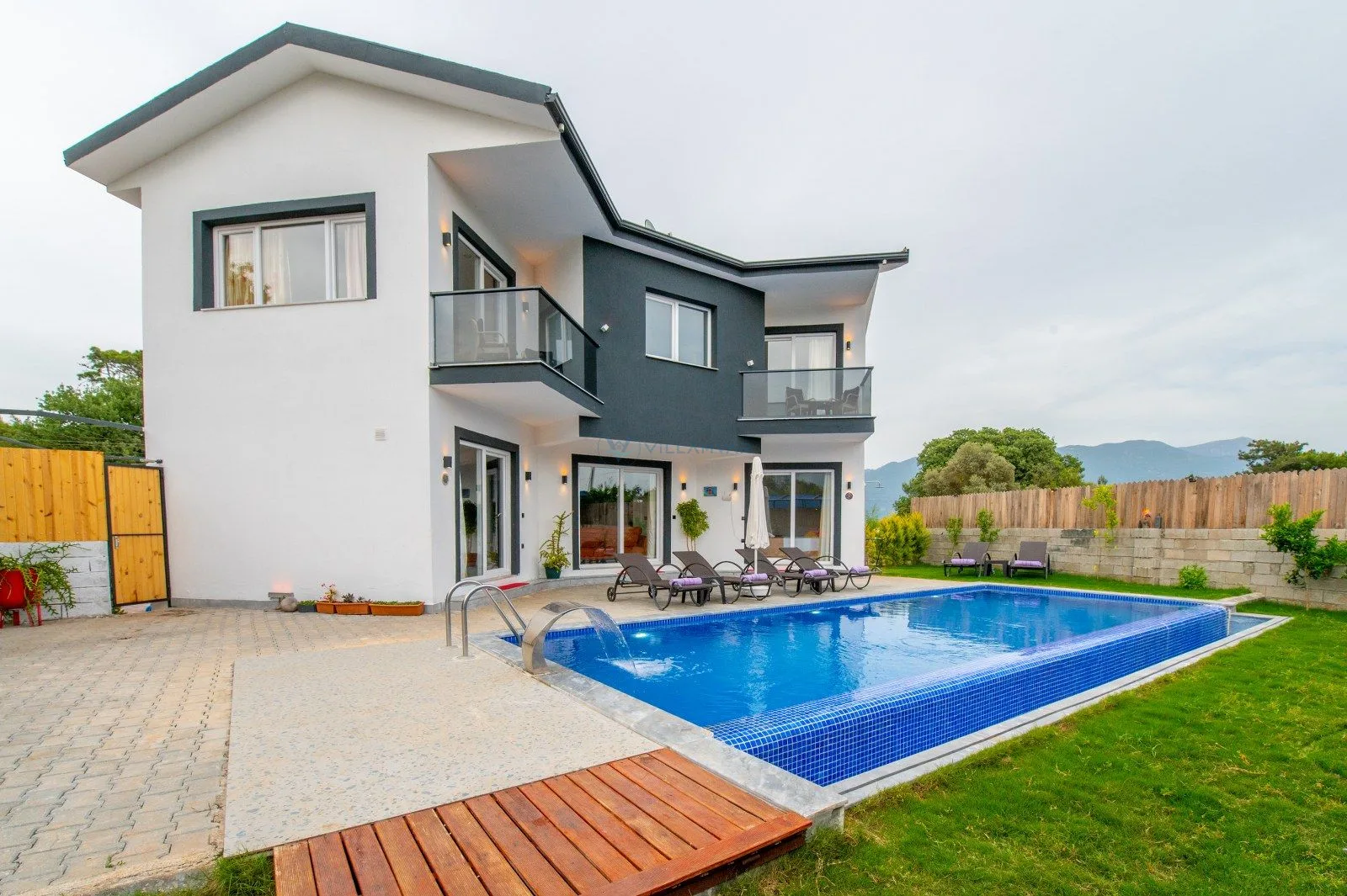 Villa Esenimo