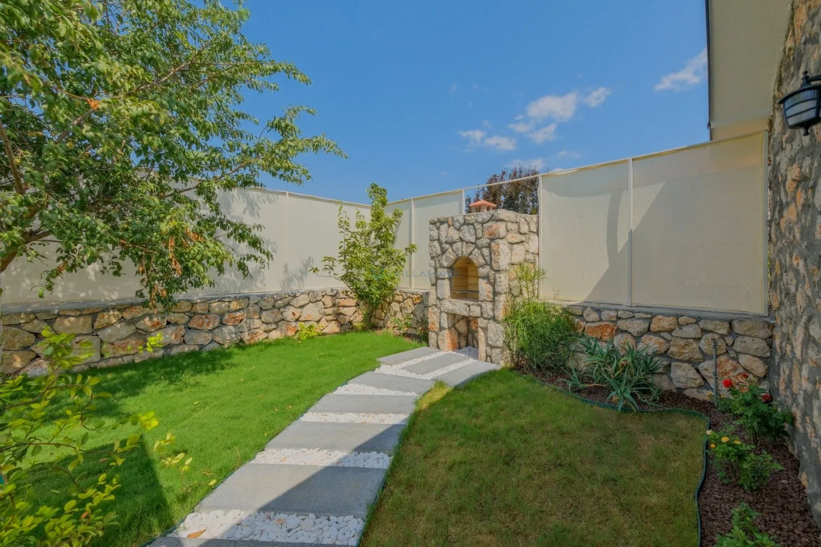 Villa İris