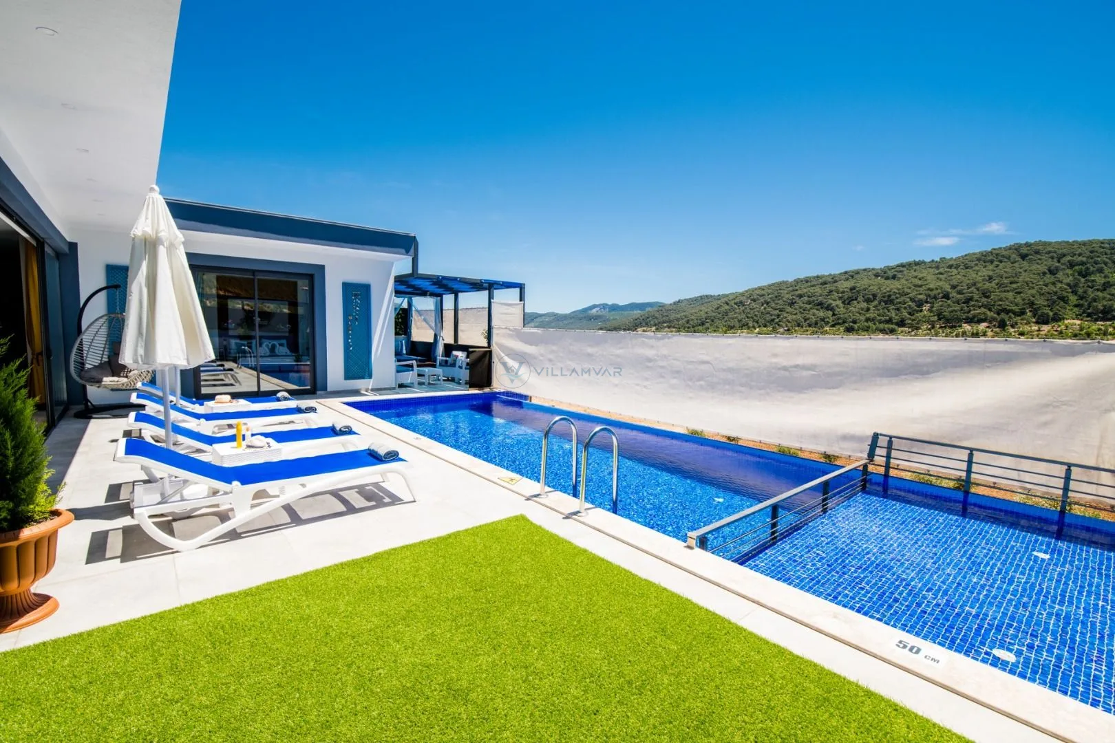 Villa Lavinya