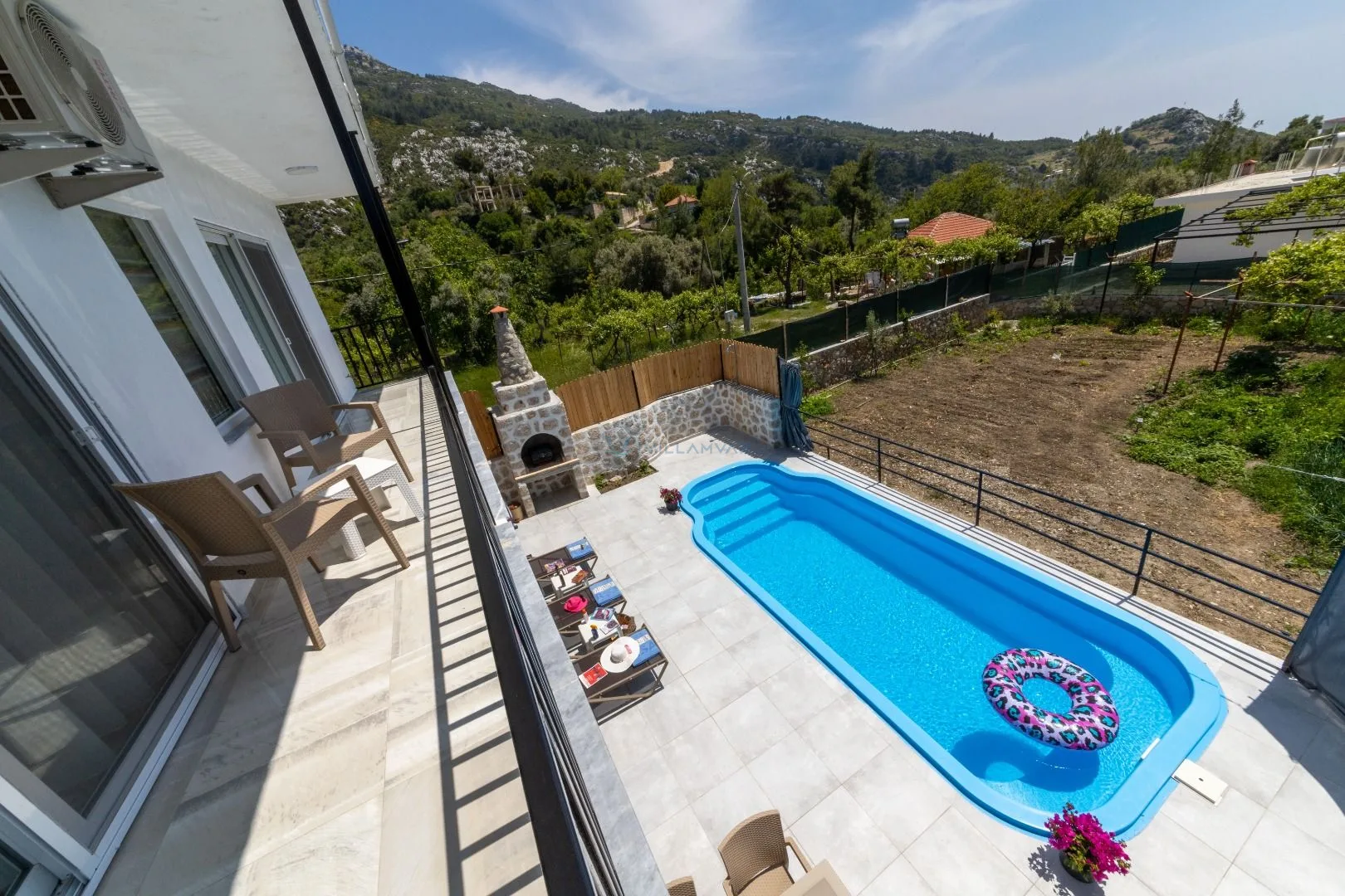 Villa Petek 2