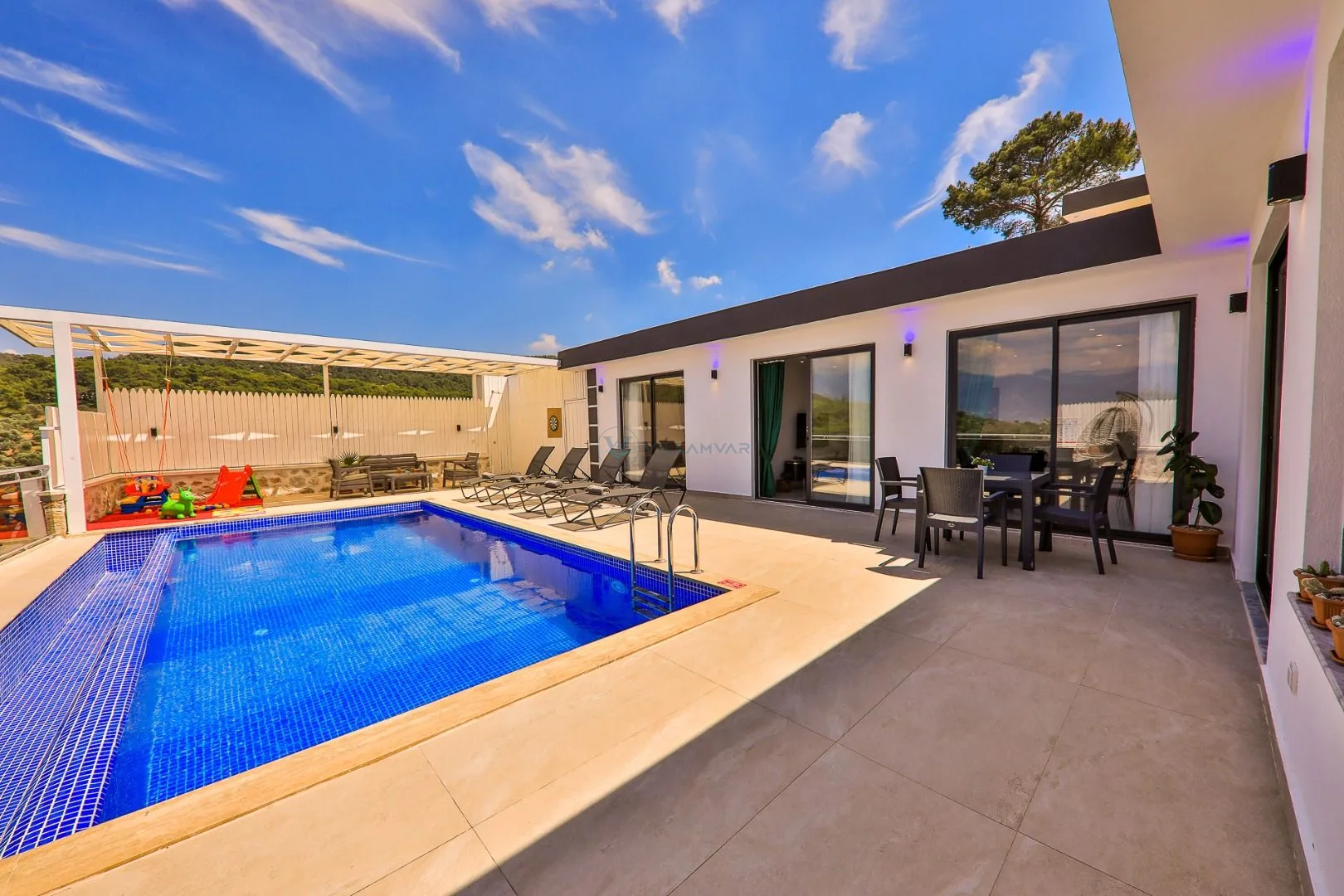 Villa Zeybek