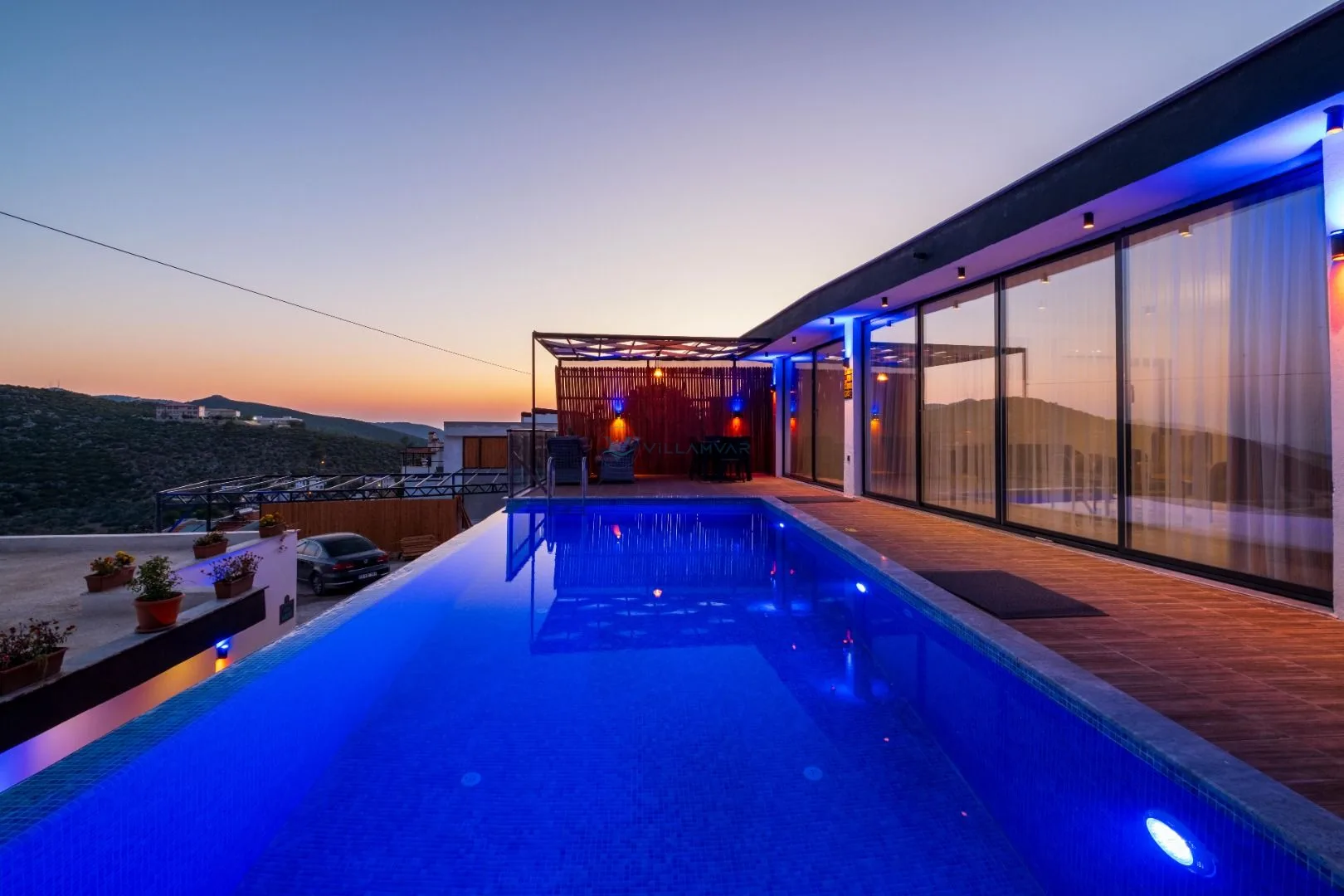 Villa Sardunya