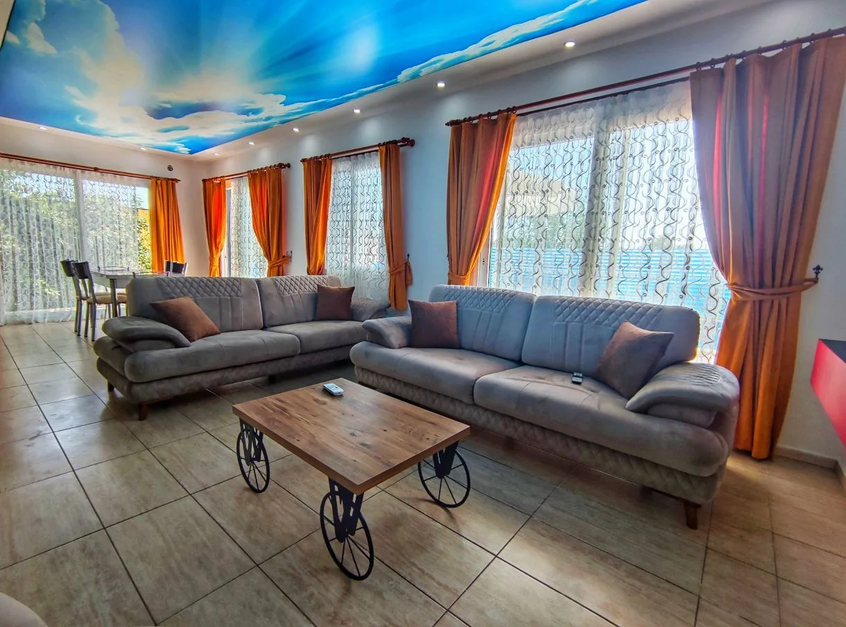 Villa Cello