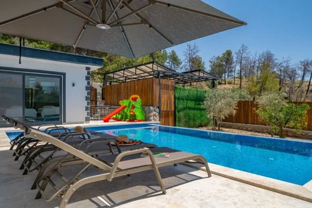 Villa Sarnis