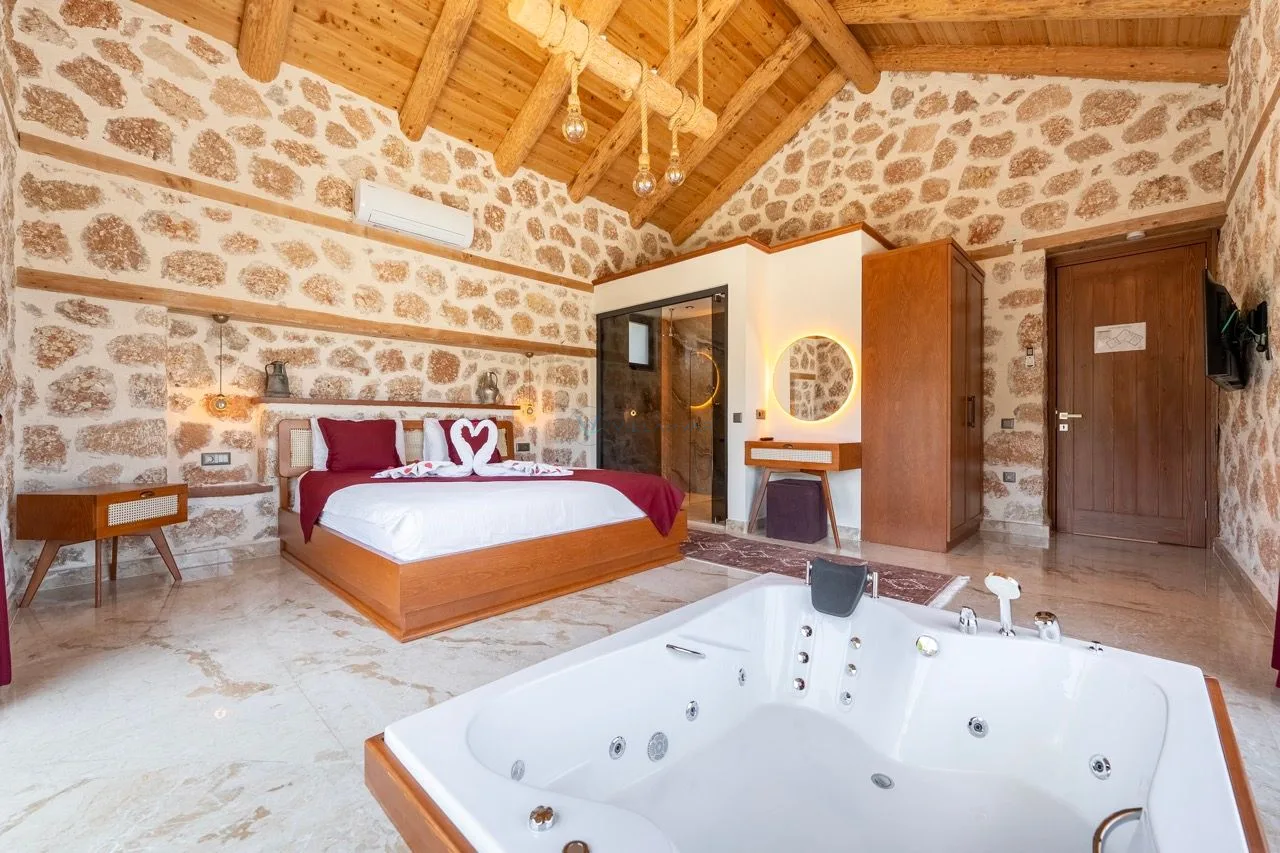 Villa Topçu Stone
