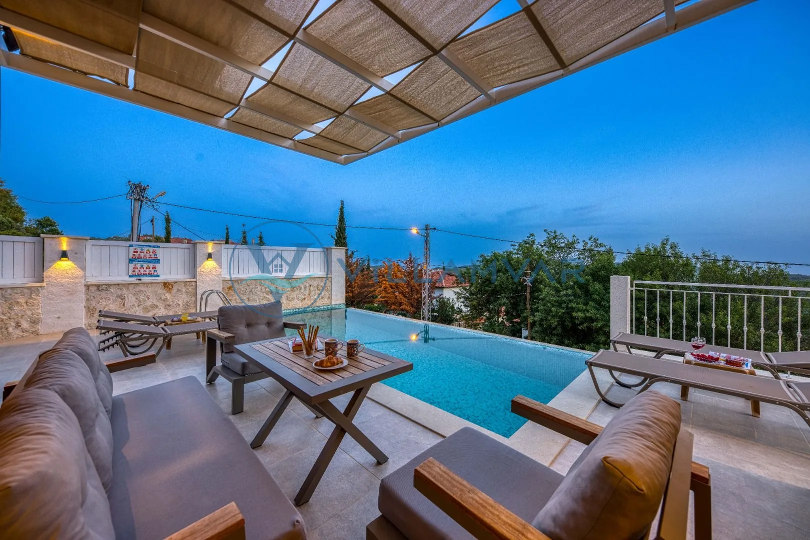 Villa Orientes