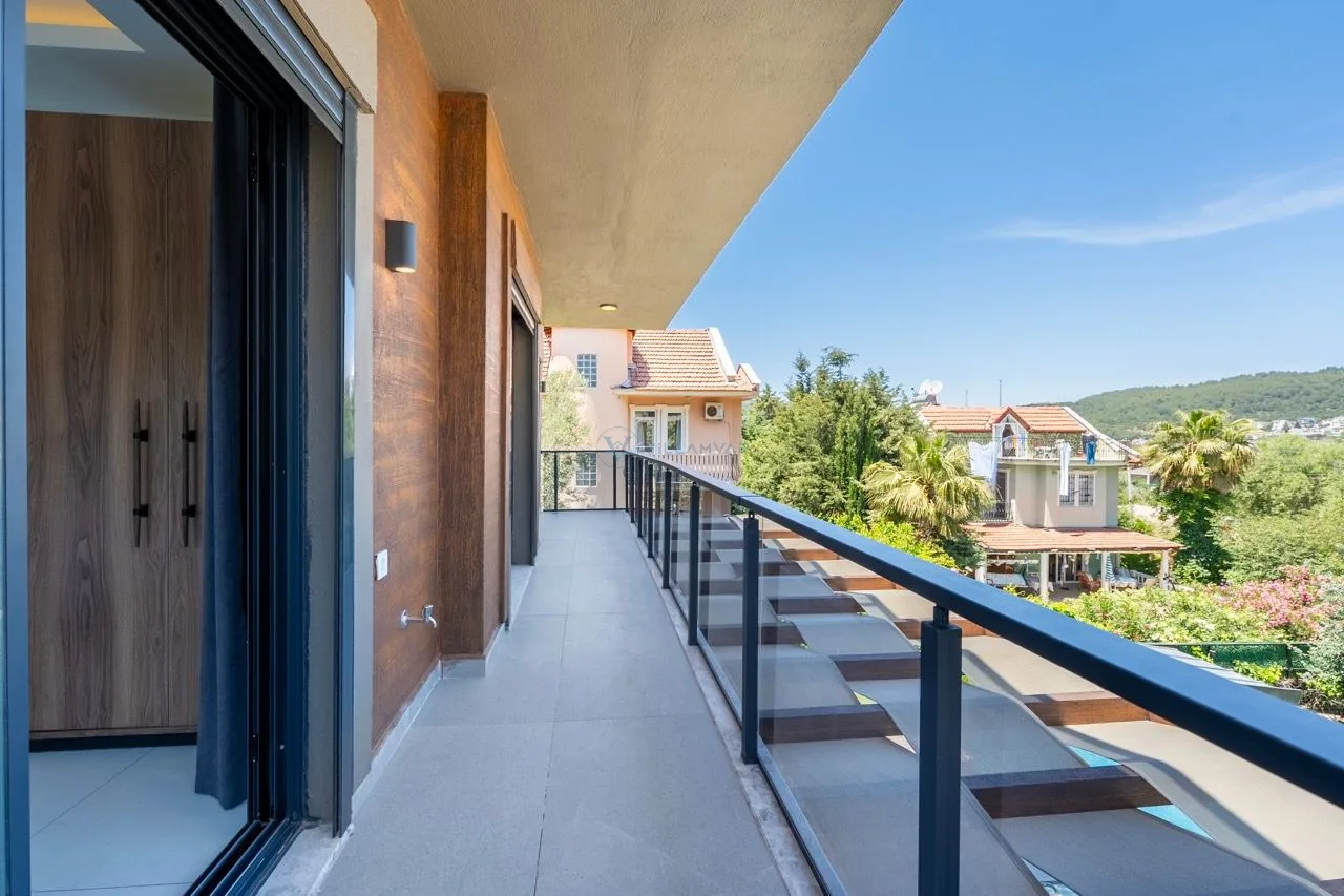 Villa Ay Luxe