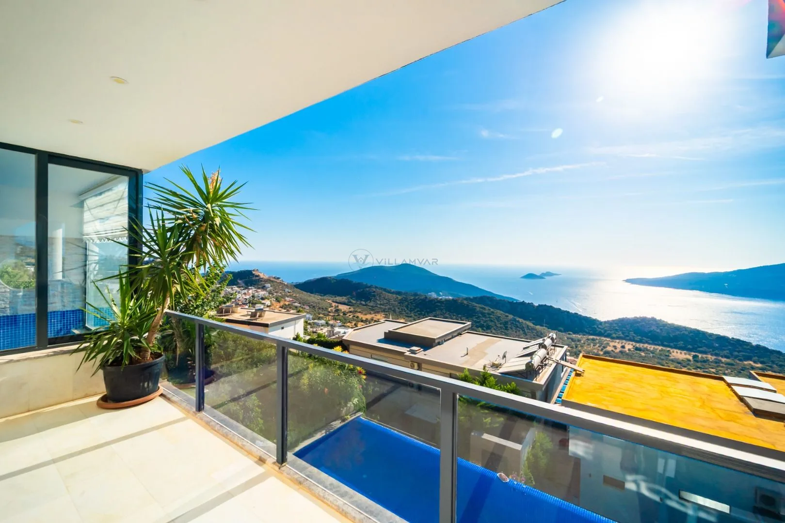 Villa Hyperion