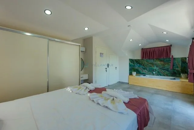 Villa Fullmoon 2