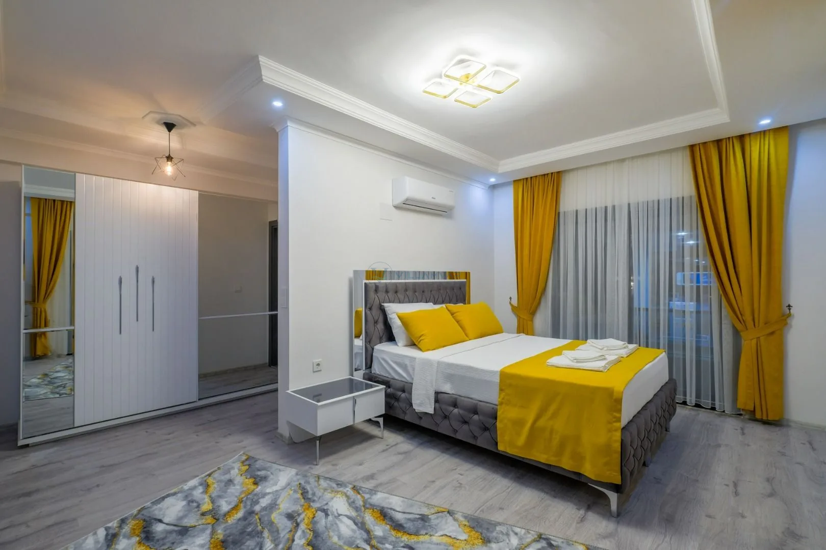 Villa Maske Duo