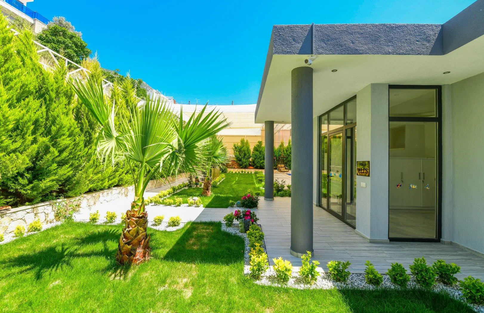 Villa Ali S