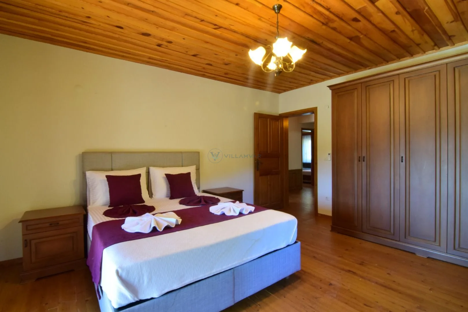 Villa Rock Home