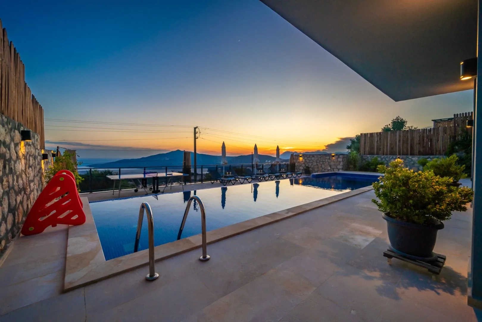 Villa Azra