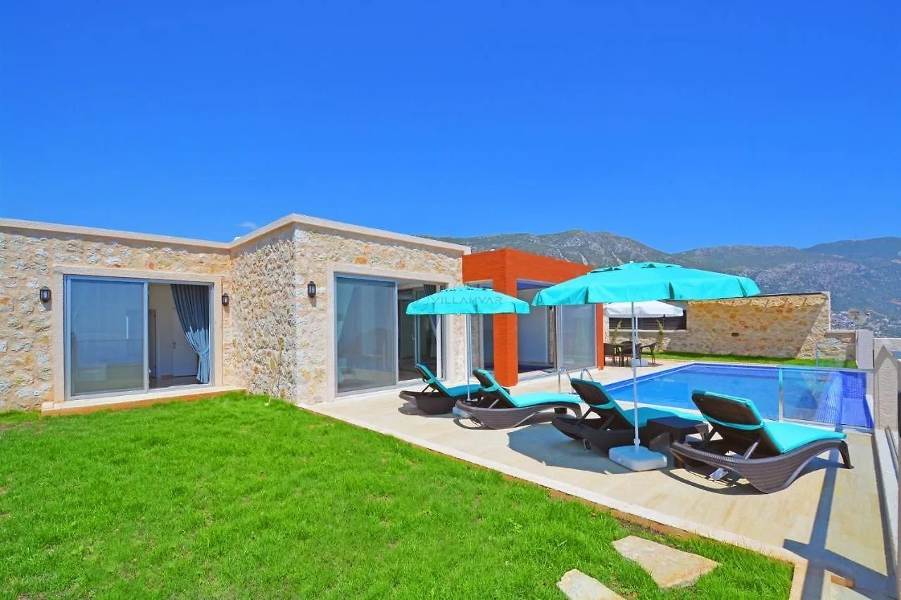 Villa Avon