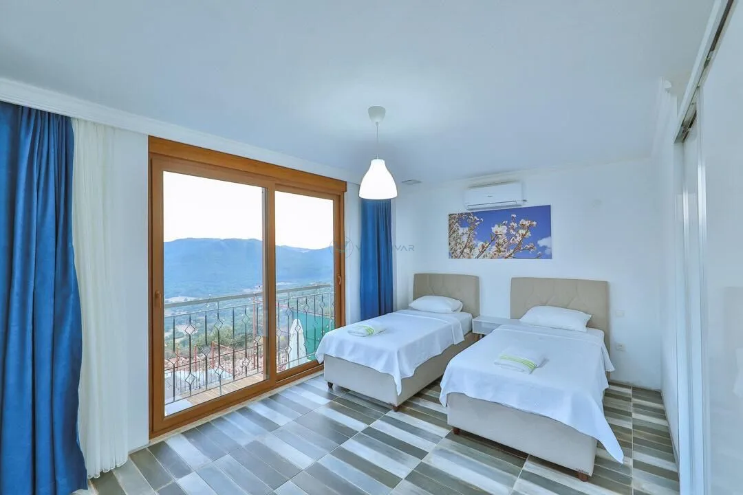 Villa Phellos