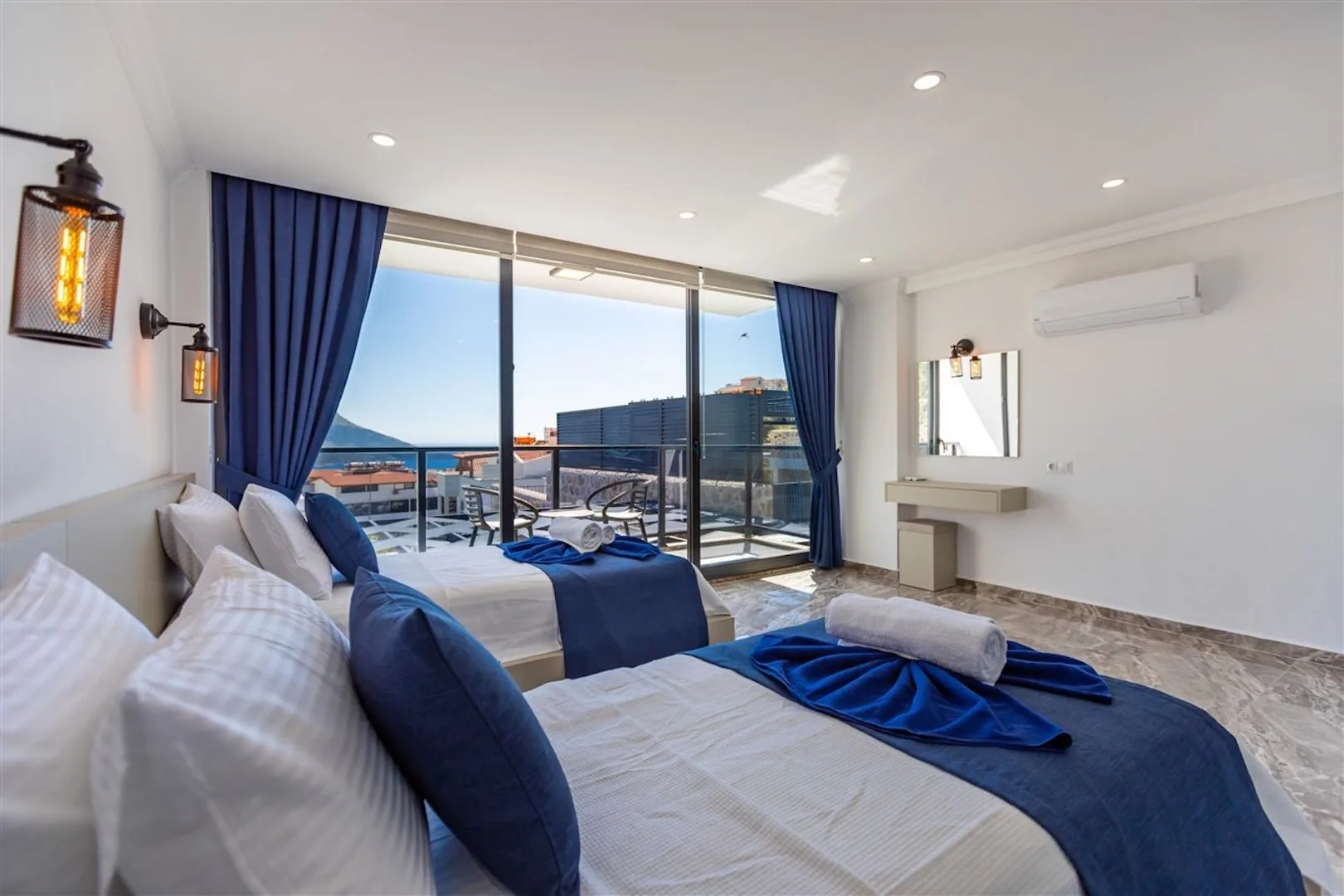 Villa Roa Hills 1