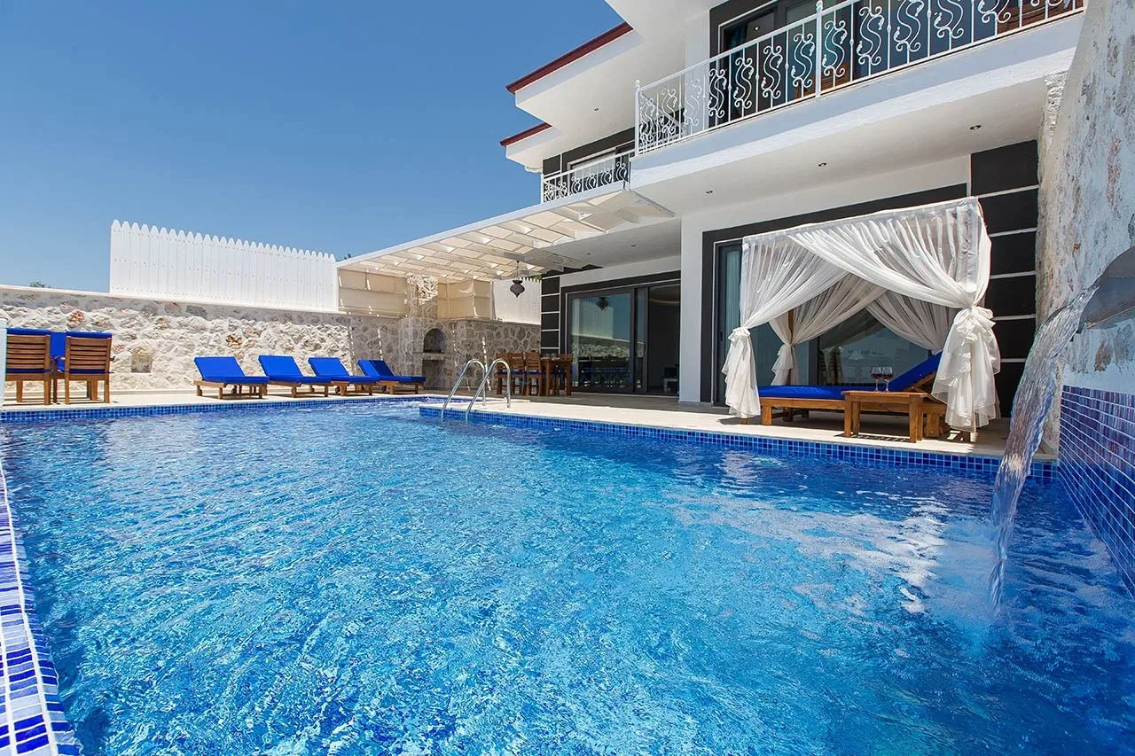 Villa Adelya