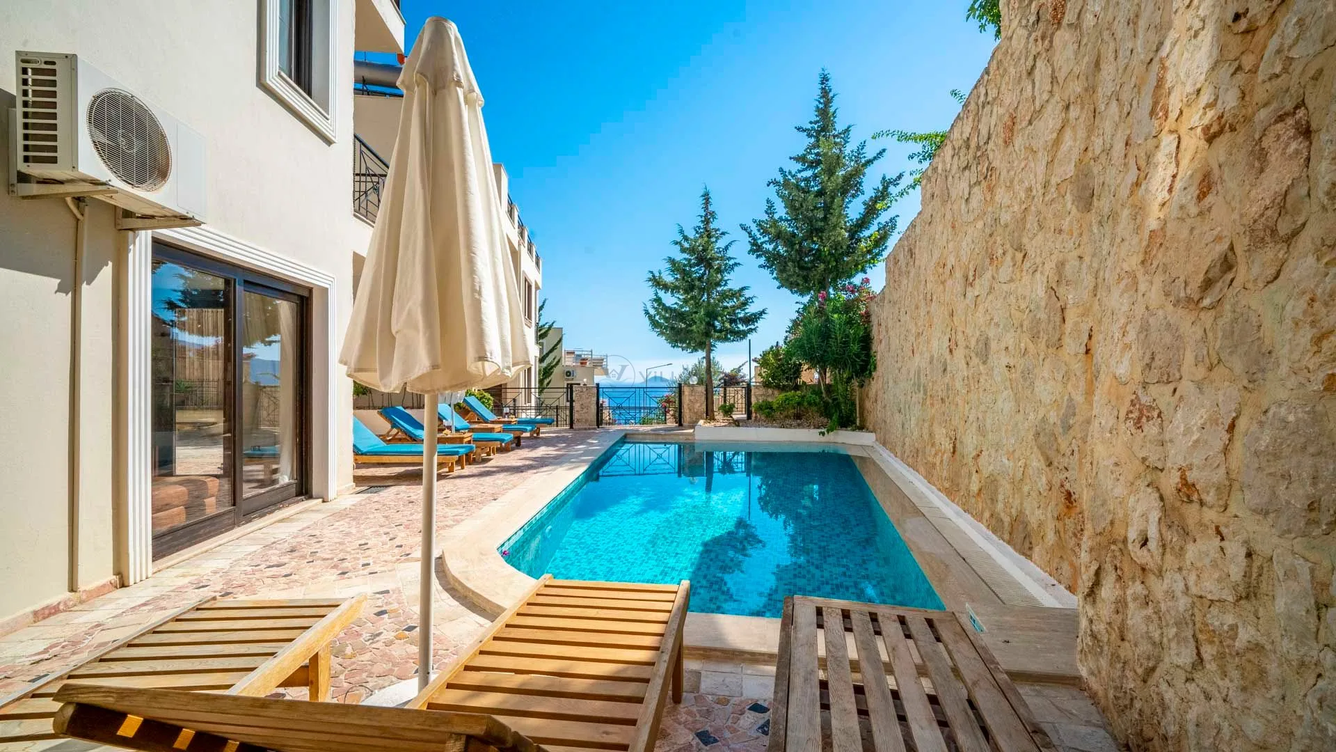 Villa Pearl