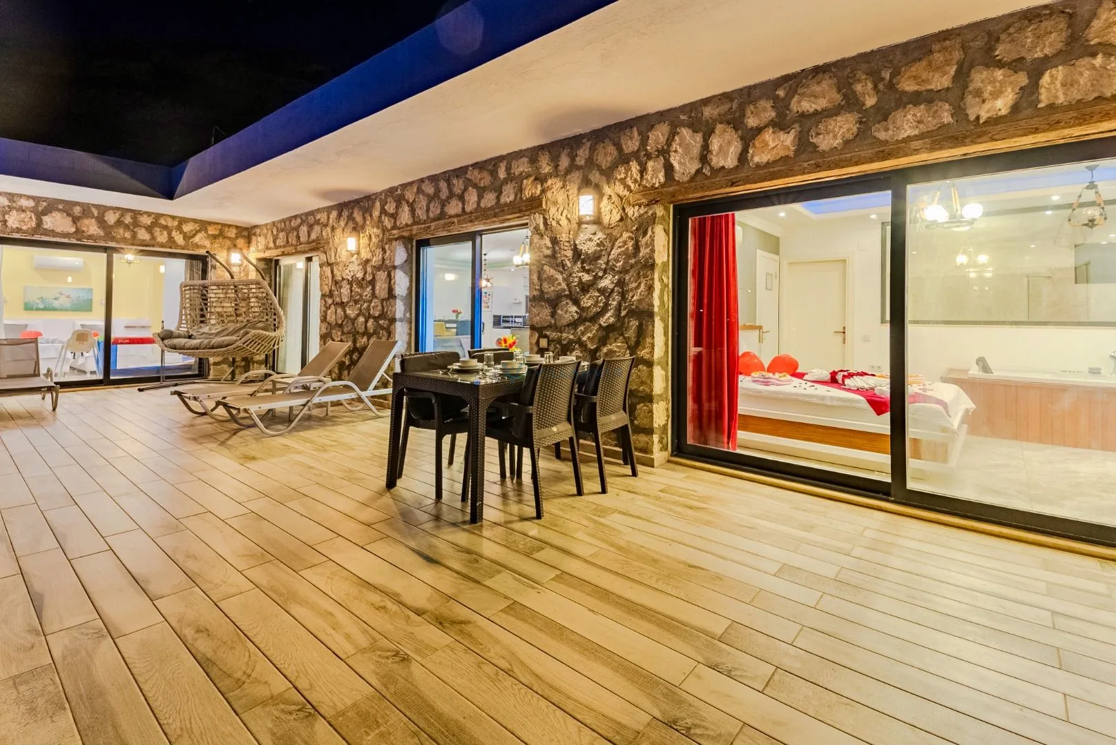 Villa Tropik