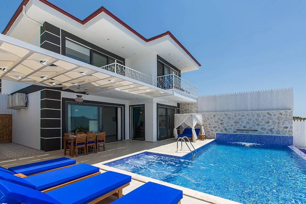 Villa Adelya