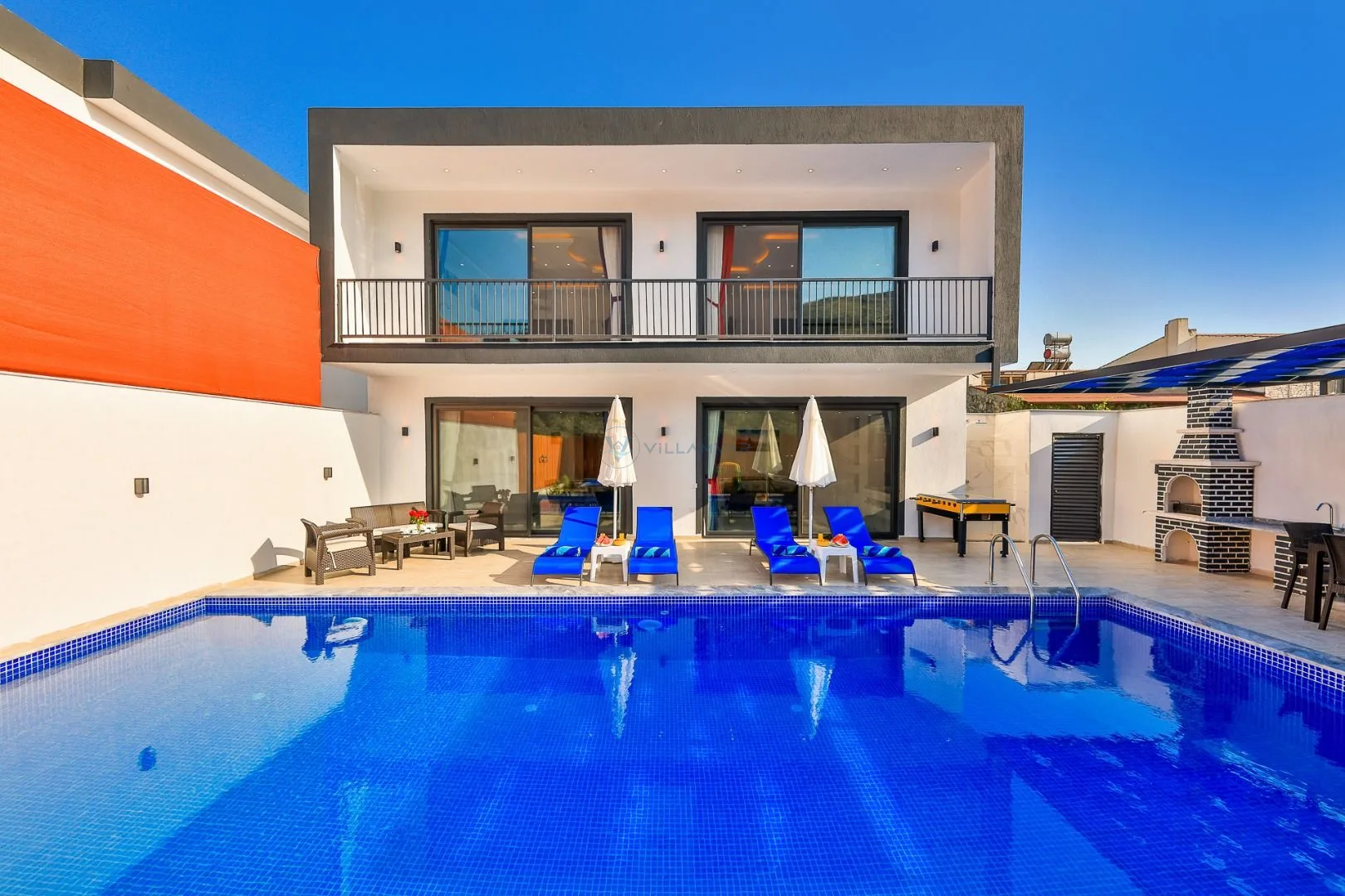 Villa White Castle