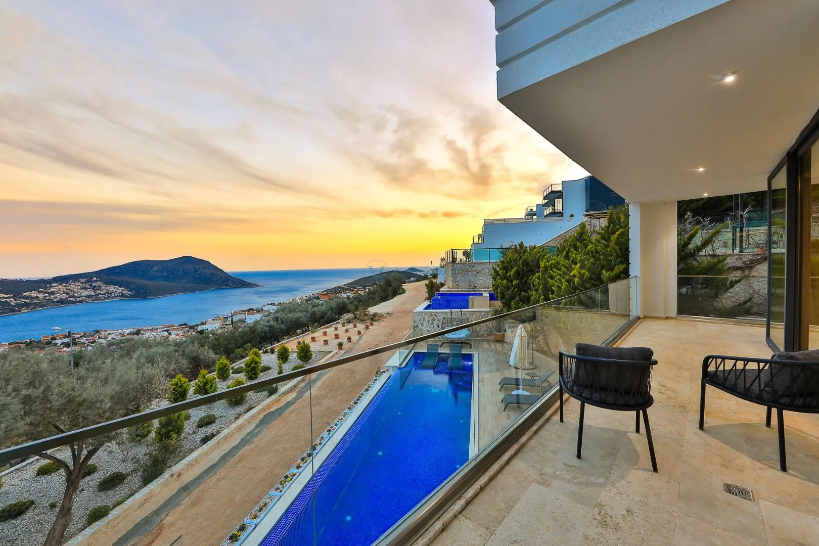 Villa Batı 1