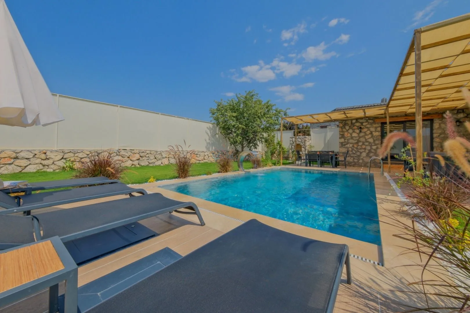 Villa İris