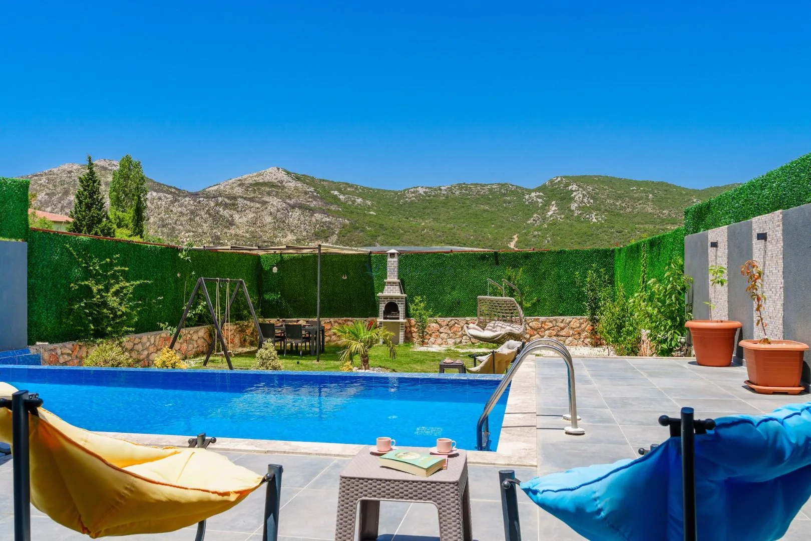 Villa Mirasa