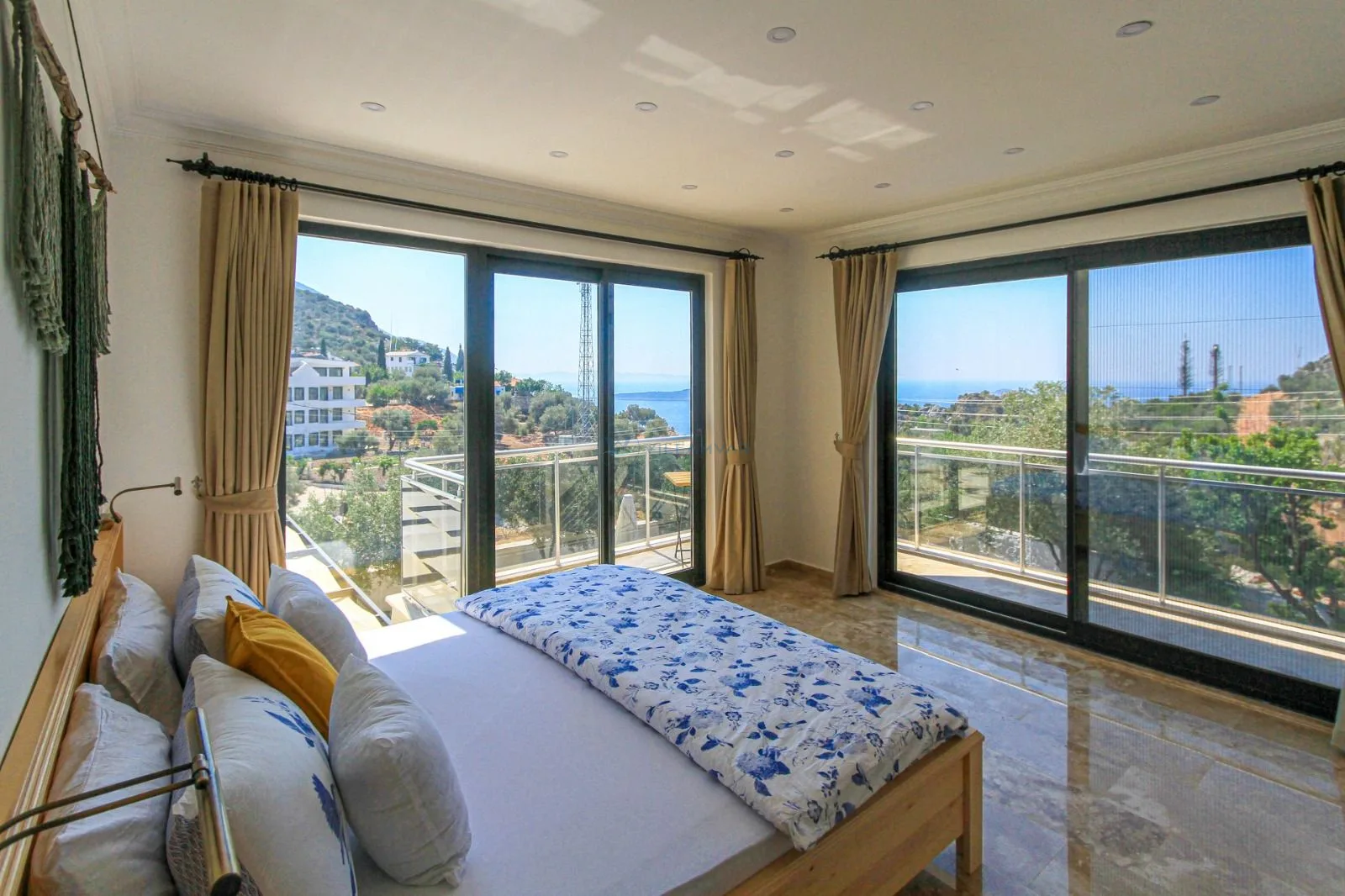 Villa Aristo