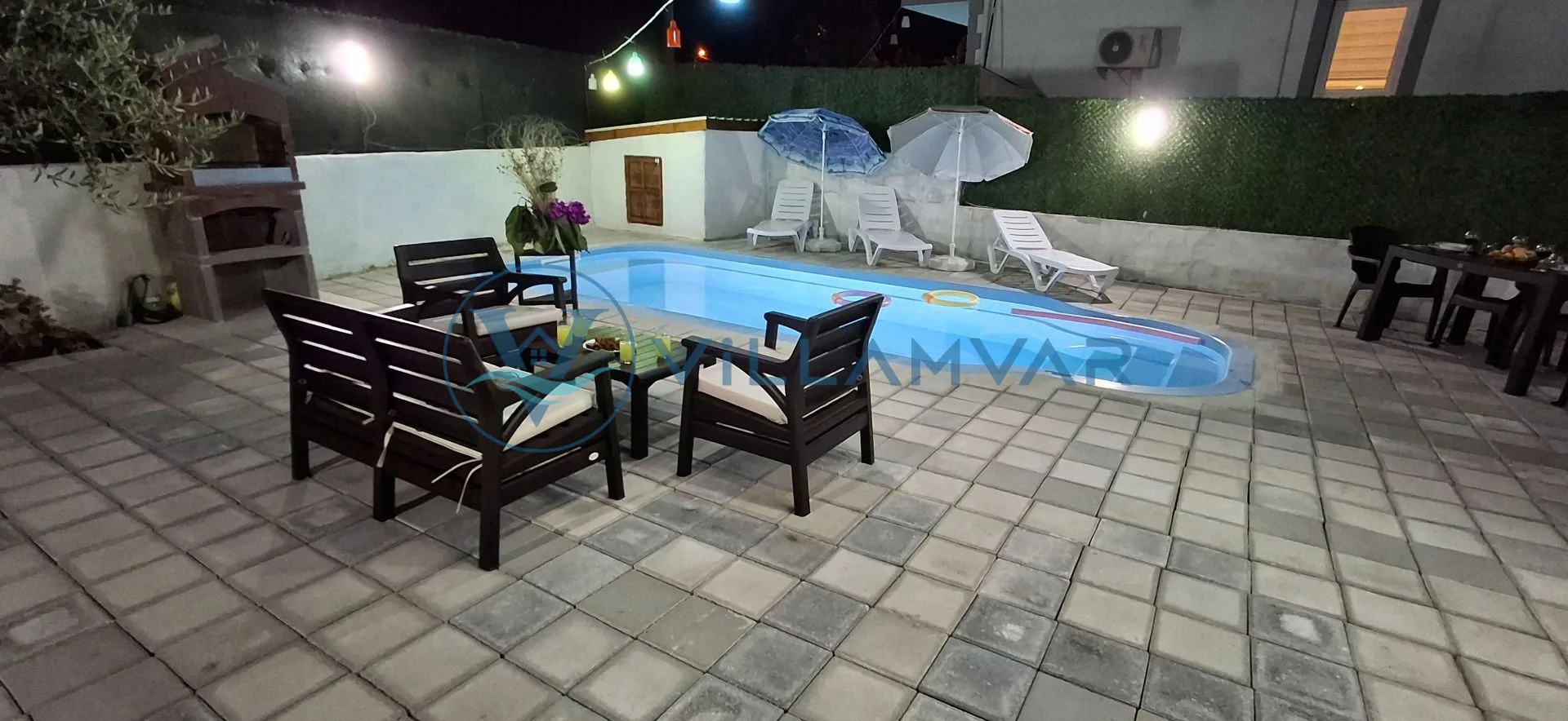 Villa Banora 2