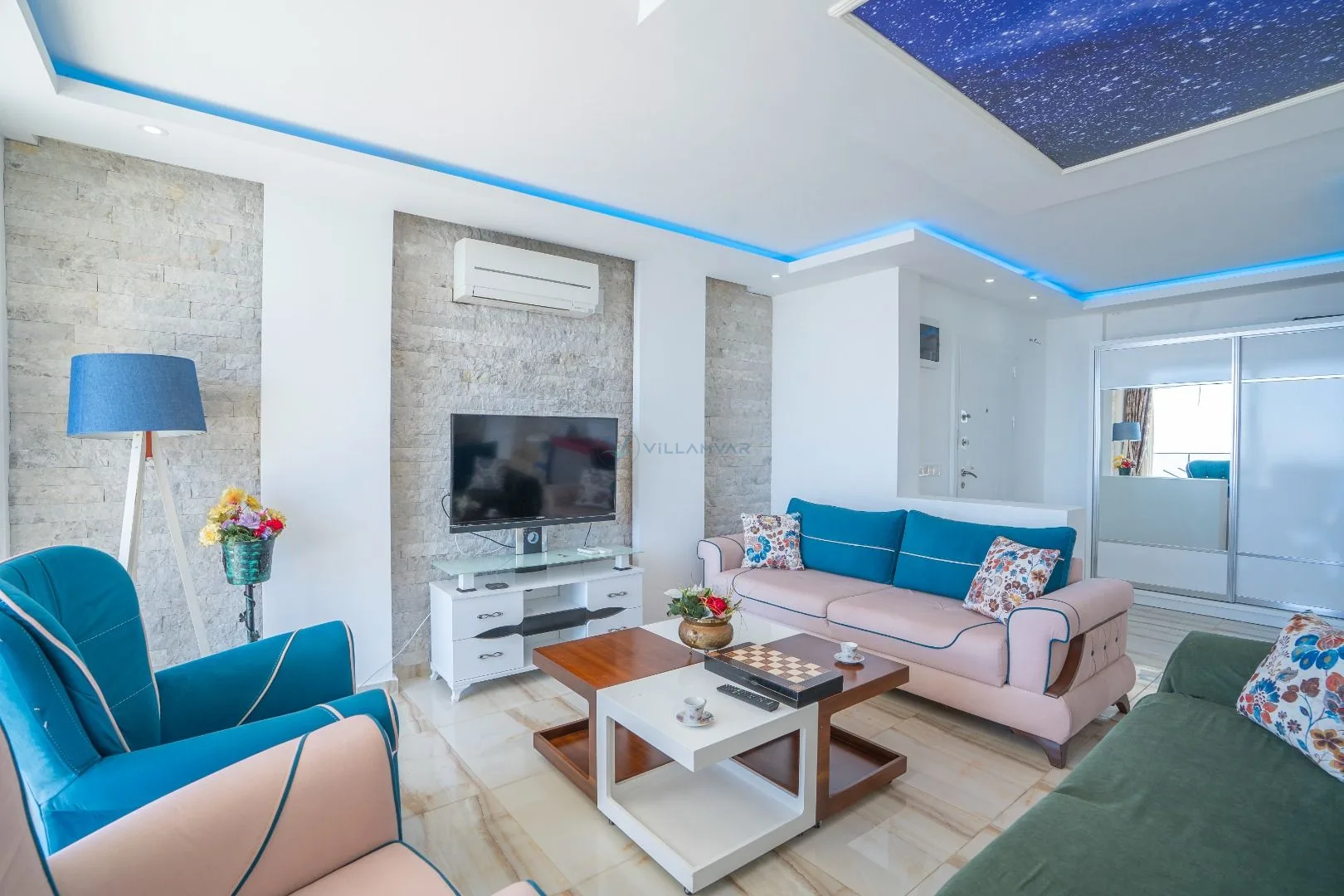 VR Villa Avalon