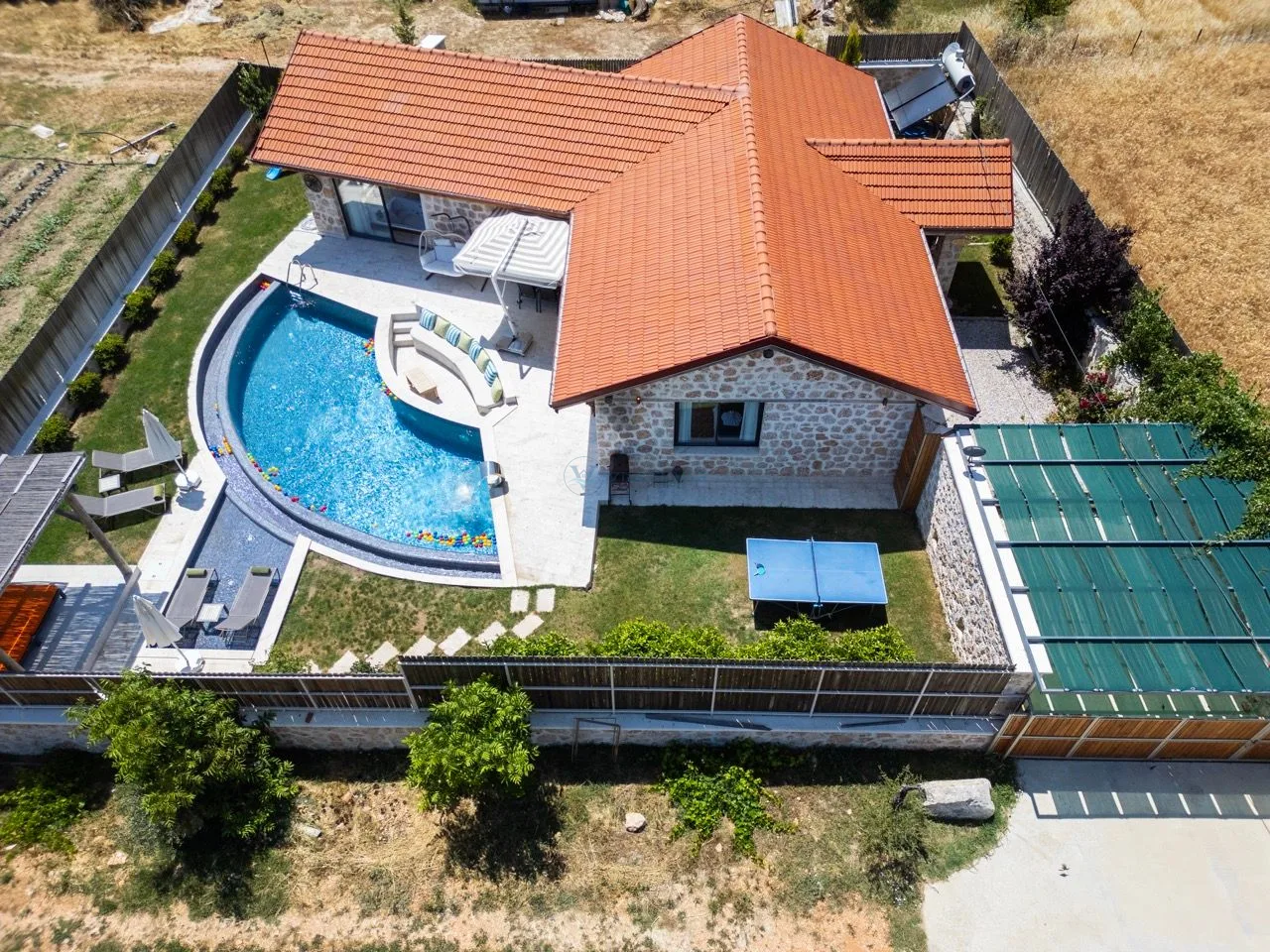 Villa Topçu Stone
