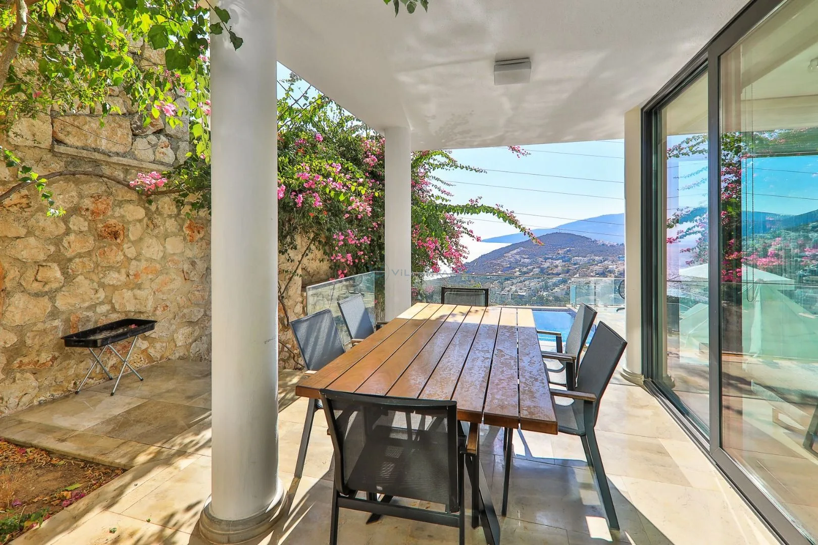 Villa Swan