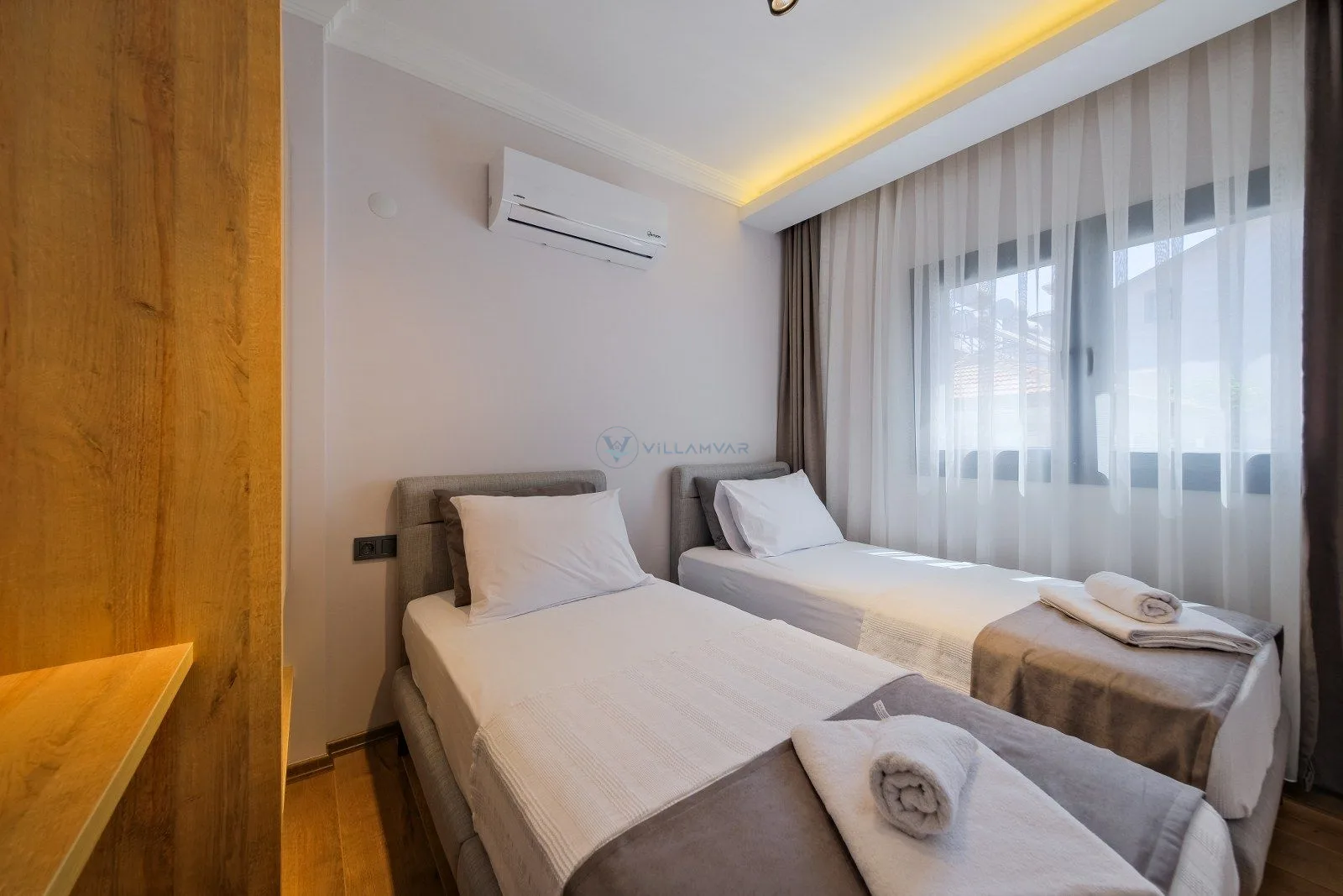 Light Suite Apart 3
