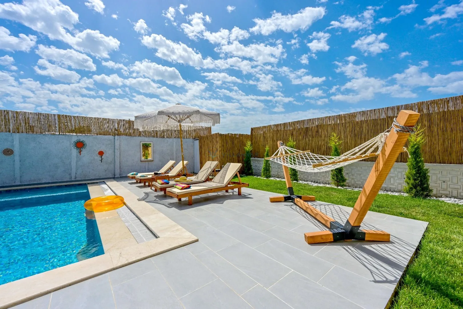 Villa limonia