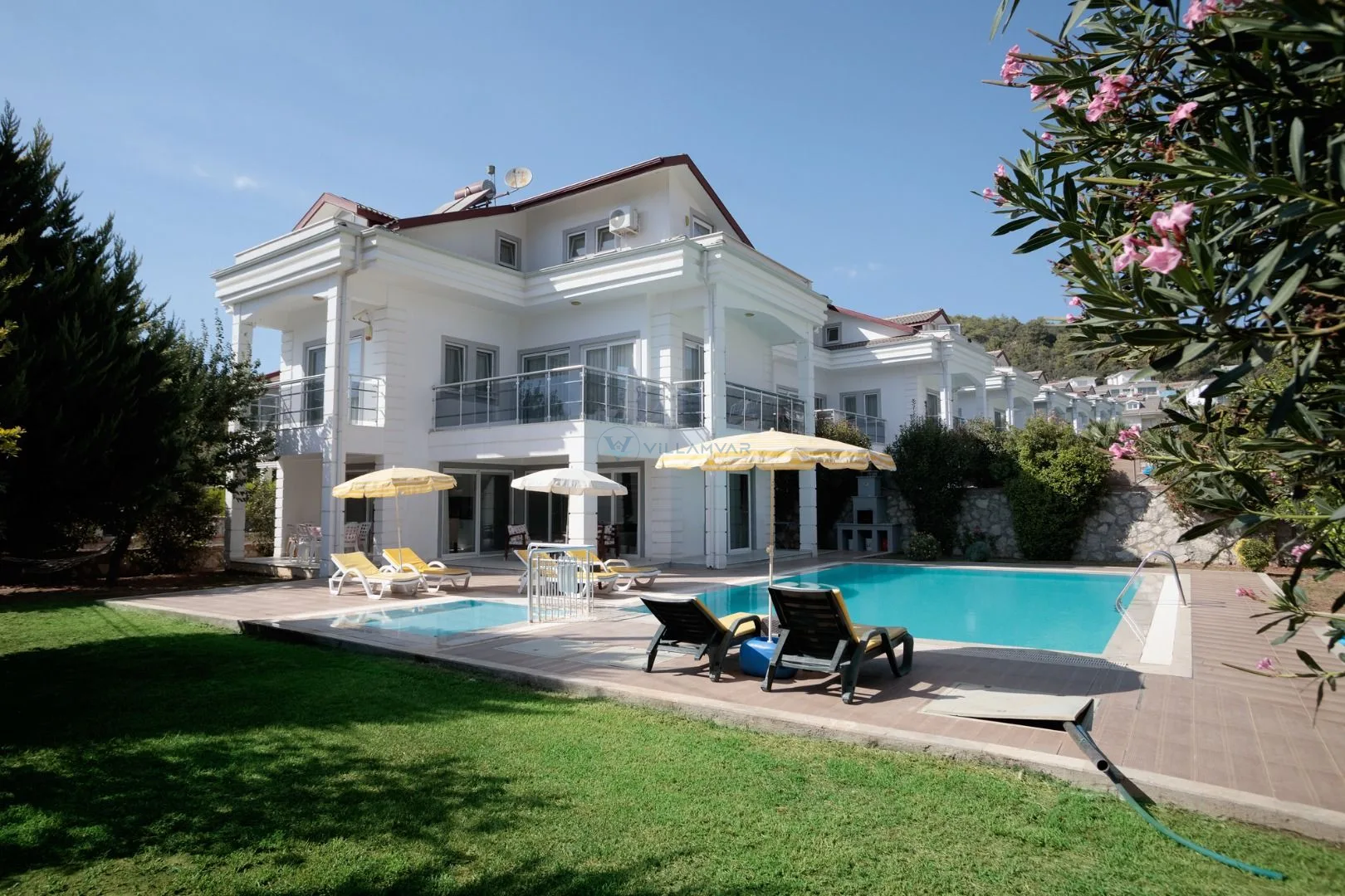 Villa Dera 3