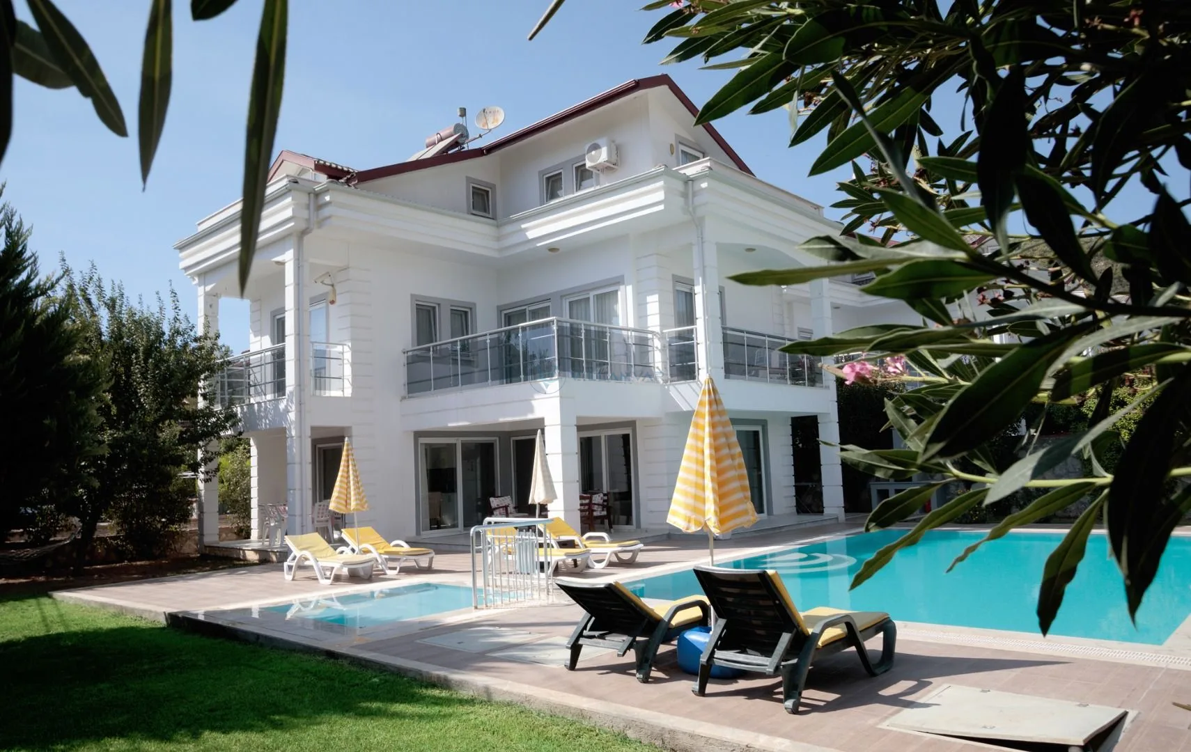 Villa Dera 3