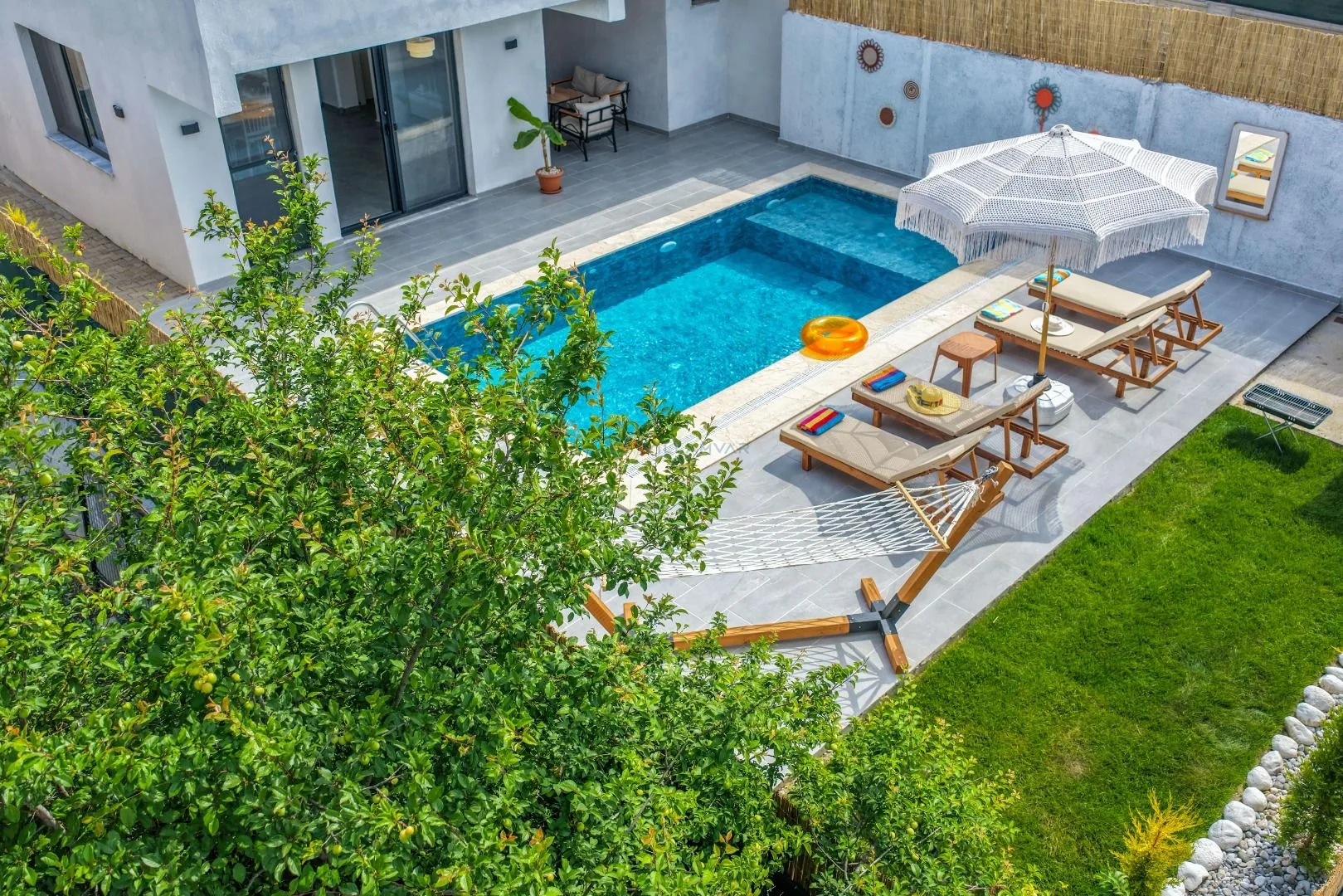 Villa limonia