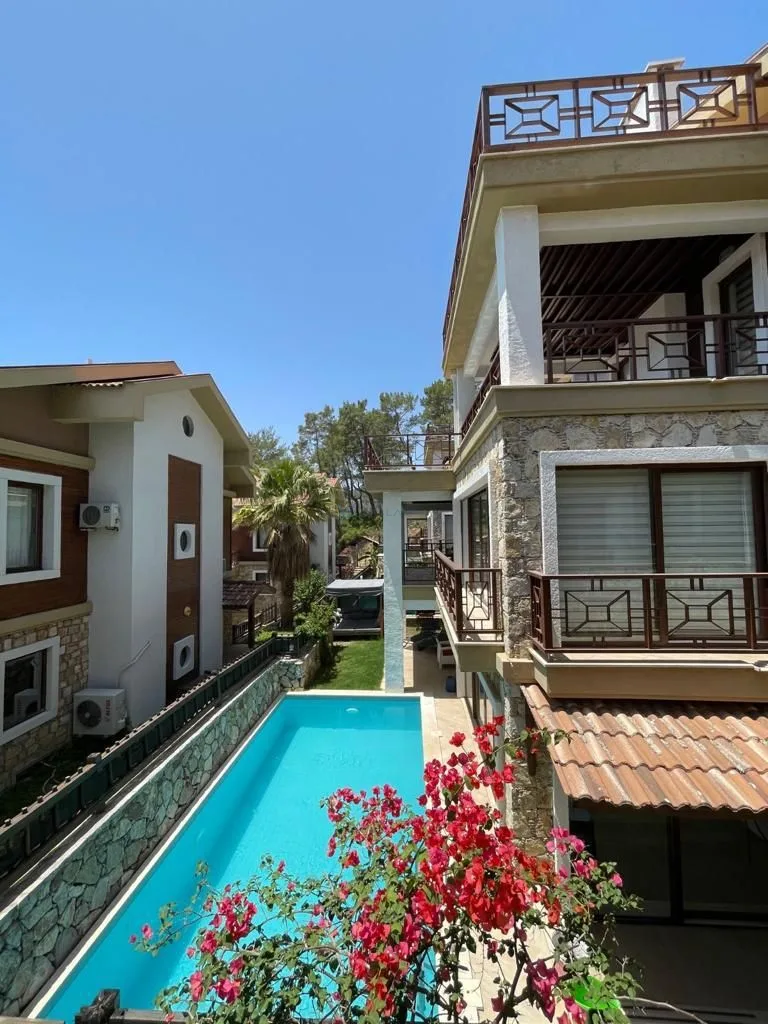Villa Ela