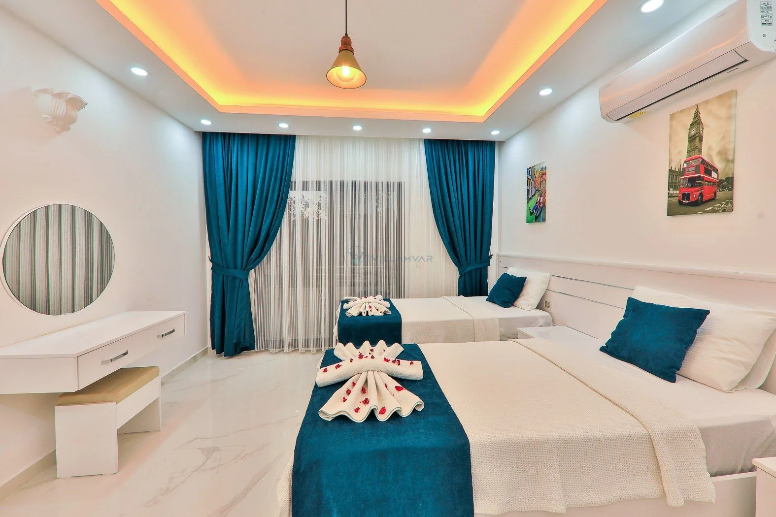 Villa Lotus