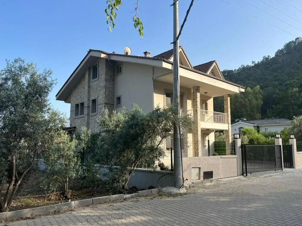 Villa İsabella