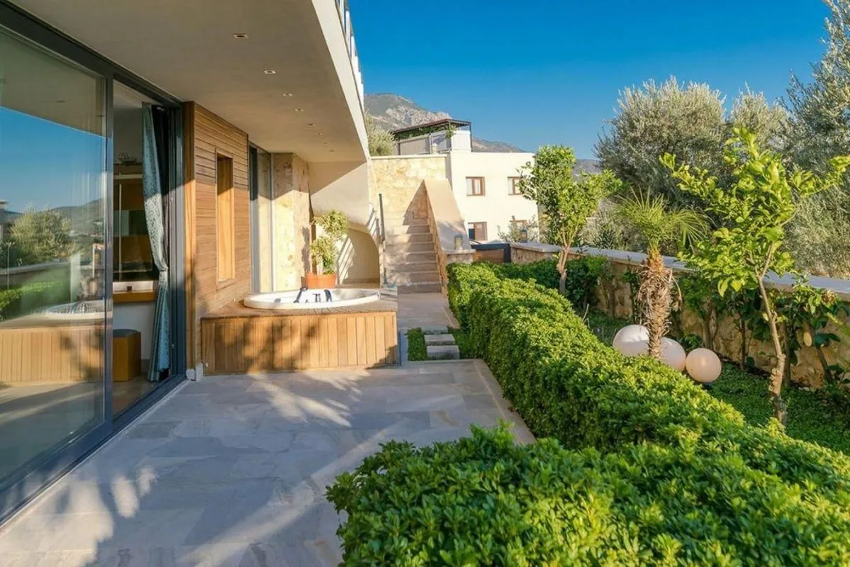 Azure Luxury Villas