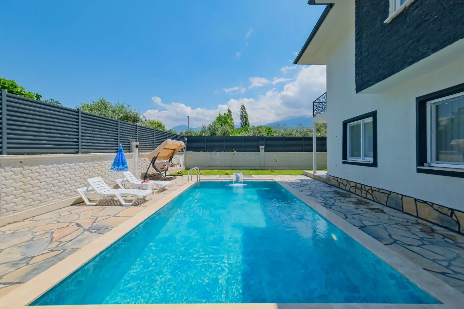 Villa Seyra 2